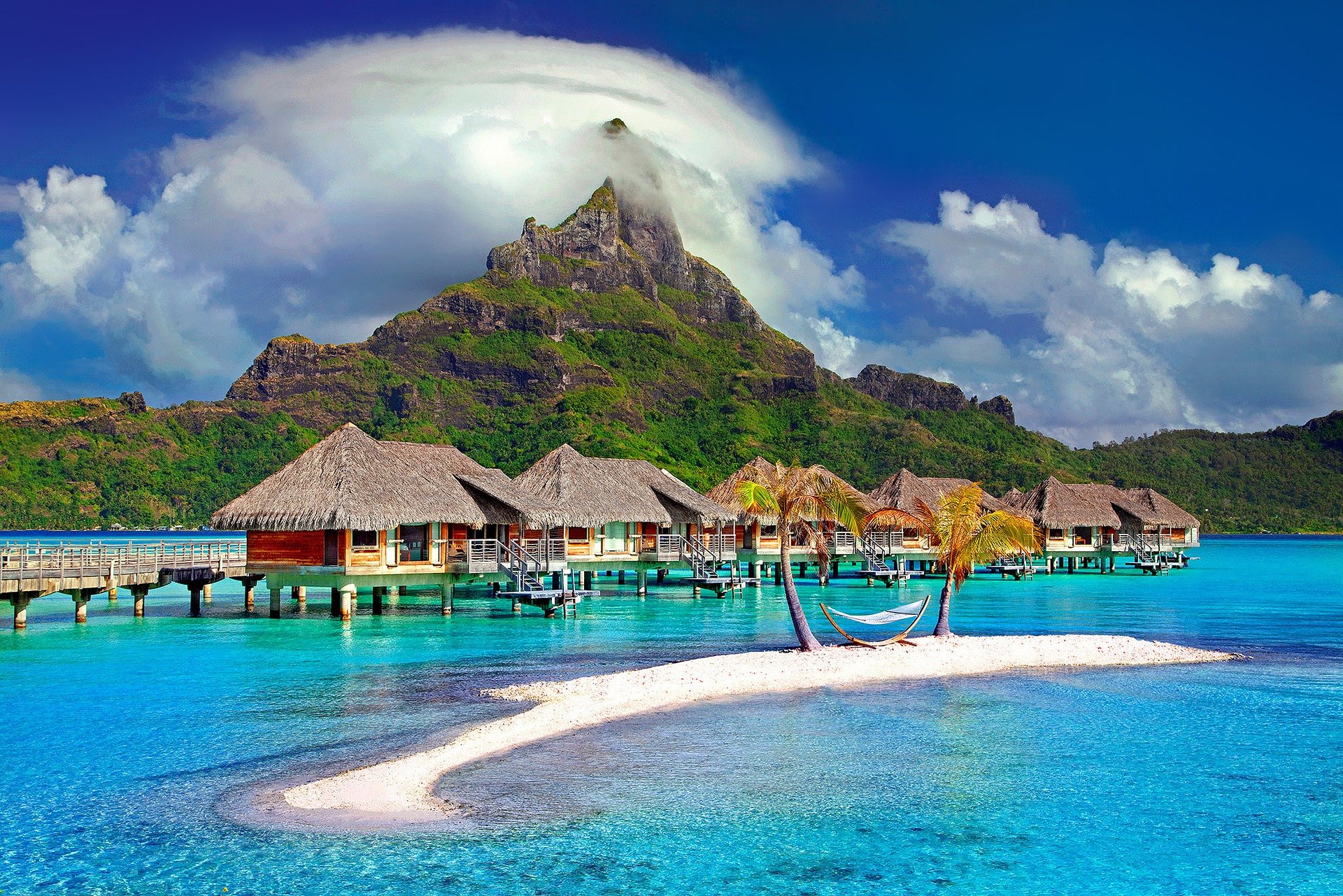 bora-bora-gbee8cb53a_1920